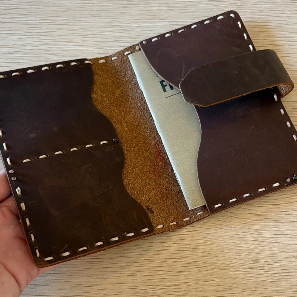 Field Book Elan Publishing Notebook and Leather Passport Wallet‎ with Card Slots
